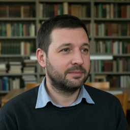 Nicolas H.